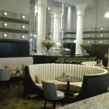 Column À l'intérieur