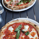 Czerwony Stefan Comida