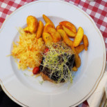Belvedere Restauracja W Lazienkach Krolewskich Dania