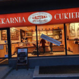 Grzybki Bakery And Confectionery Na zewnątrz