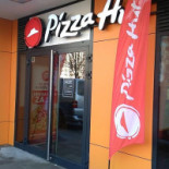 Pizza Hut Dostawa Warszawa Forma Na zewnątrz