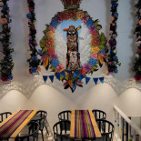 Dyspensa À l'intérieur