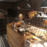 Vincent Boulangerie Patisserie Wewnątrz