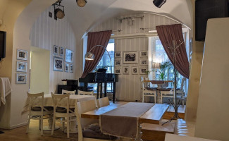 Bistro Warszawa Kabaczynski I Wojtowicz SC