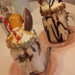 Same Maszkety Nourriture