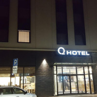 Q Plus Katowice Exterior
