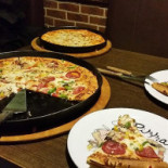 Maxi Pizza Nourriture