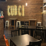 Burgi Burger À l'intérieur