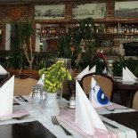 Catering Service Restauracja Rzemyk Elzbieta Kolinska Wewnątrz