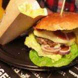 Burger Ikara Dania