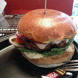 Burger Ikara Dania