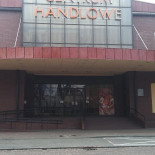 Centrum Handlowe Manhatan Na zewnątrz