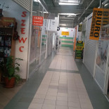 Centrum Handlowe Manhatan Na zewnątrz