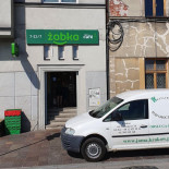 Żabka Prosto Z Pieca Na zewnątrz