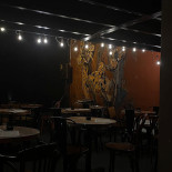 Improwizacja Jazz Club Wewnątrz