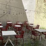 The People Specialty Coffee Natural Wine Breakfast Brunch All Day Wewnątrz