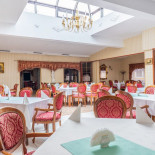 Gracja Restauracja Agencja Ochrony Askaryja Wewnątrz
