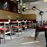 Melt Breakfast, Brunch Bubbles Wewnątrz