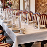 Jesionowy Dwor Restauracja Wewnątrz