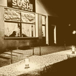 Nova Sushi Na zewnątrz