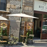Nefes Cafe Na zewnątrz