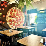 Herbowa Pizzeria Caffe Wewnątrz