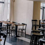 The Eatery Trad. Wewnątrz