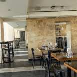 The Eatery Trad. Wewnątrz