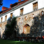 Klasztor Na zewnątrz