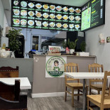 Phở Nam Định (wietnamska,tajska Kuchnia) Wewnątrz