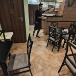 Habibi Habibi (pakistani And Indian Cuisine) مطعم حلال Wewnątrz