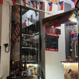Pub KonÍČek Czech Craft Beer And Food Most Poniatowskiego Wewnątrz