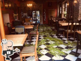 Pierogarnia Złote Jabłko À l'intérieur