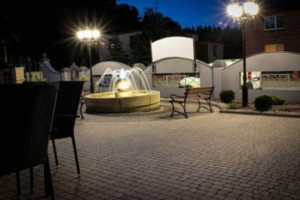 Przy Fontannie Dentro