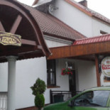 Dom Goscinny Arnold Na zewnątrz