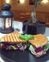 Czarny Piec Nourriture