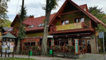 Pod Złotym Kasztanem outside