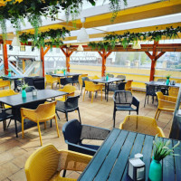 Lazur Sarbinowo Nourriture