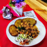 Swojskie Smaki Tnt 1992 Obiady Domowe Imprezy Oklicznościowe À l'intérieur