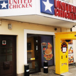 United Chicken Kartuzy Na zewnątrz