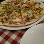 Dżo Dżo Pizza Dania