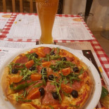 Pizzeria Enigma Exterior