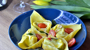 Nowa Cafe Resto Nourriture