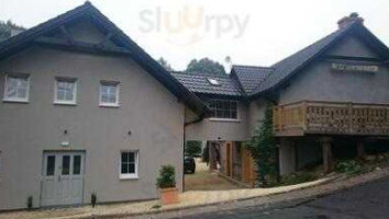 Zielone Wzgórze Exterior