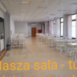 Raszlo Stołówka Na Usiu Dania