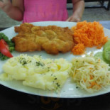 Zajazd Tim Nourriture