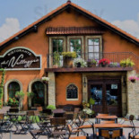 Del Villaggio Na zewnątrz