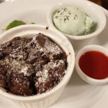 Vis A Vis Nourriture