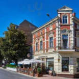 Galeria Europejskich Przysmaków Na zewnątrz