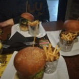 Sofa Beer Burger Dania